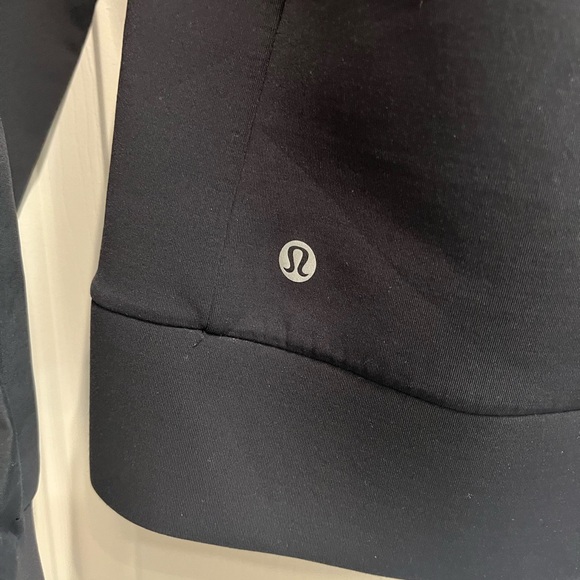 Lululemon Athletica Men's Black Scuba and Nylon Pullover Hoodie Medium, VGUC - Picture 7 of 10